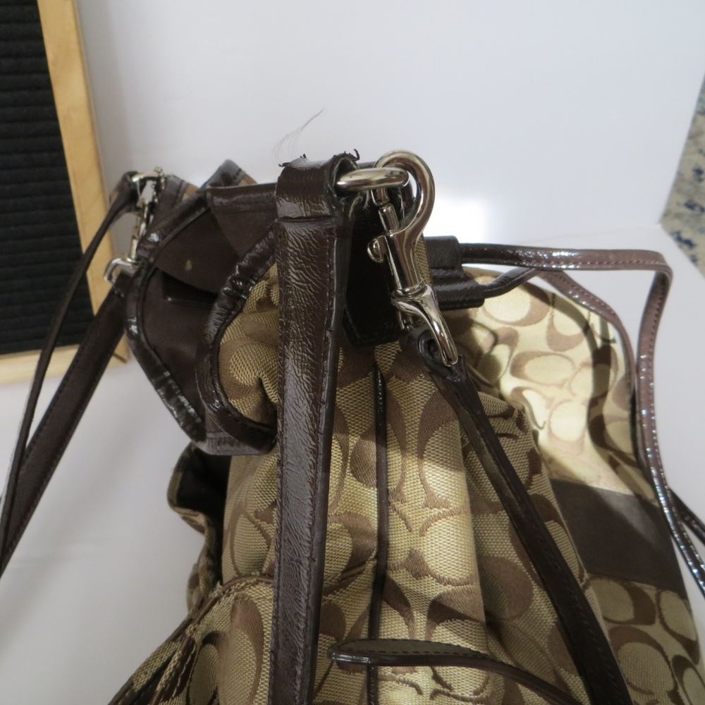 COACH SIGNATURE STRIPE DRAWSTRING SHOULDER BAG - Picture 6 of 7